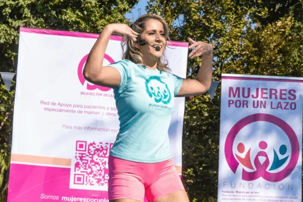 Mila Correa, conferencista para eventos corporativos sobre Prevención del Cáncer de Mama