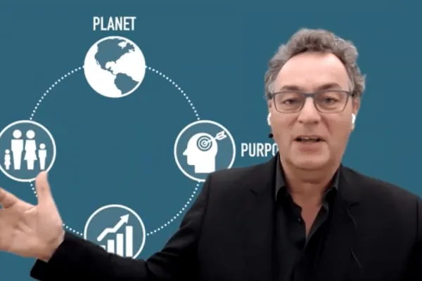 Gerd Leonhard, conferencista para eventos corporativos sobre Inteligencia Artificial