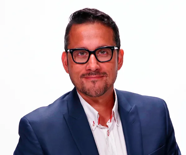 Pedro Galvan Paris