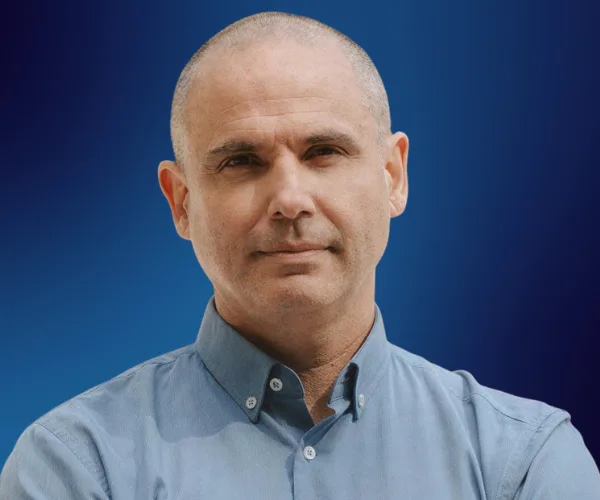 Marcelo Martínez — Conferencista de Propósito, Valores e Inspiración