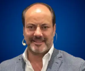 Julio Sanz — Conferencista de Liderazgo