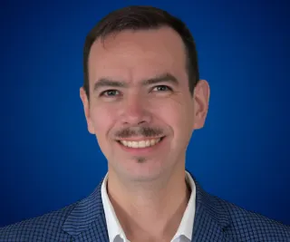 Ricardo Pérez — Conferencista de Cambio y Adaptación