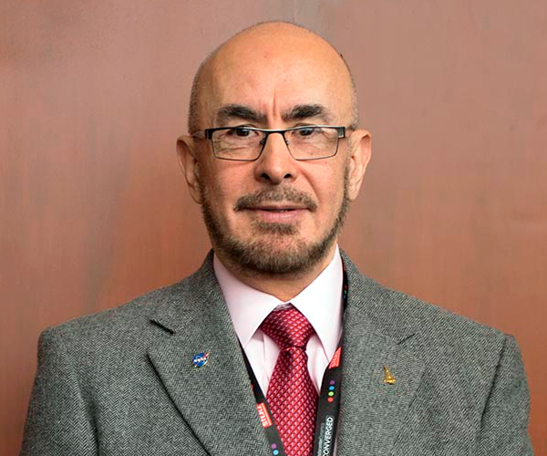 Rodolfo Neri — Conferencista de Trabajo en Equipo