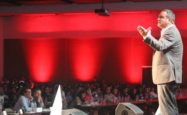 Nicolás Reyes