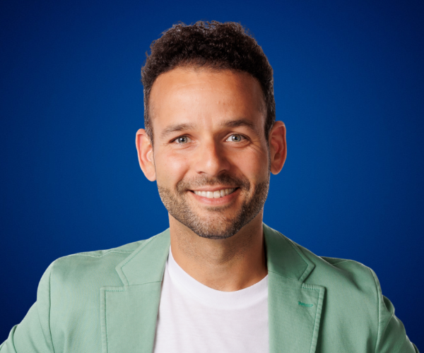 Sebastián Lora