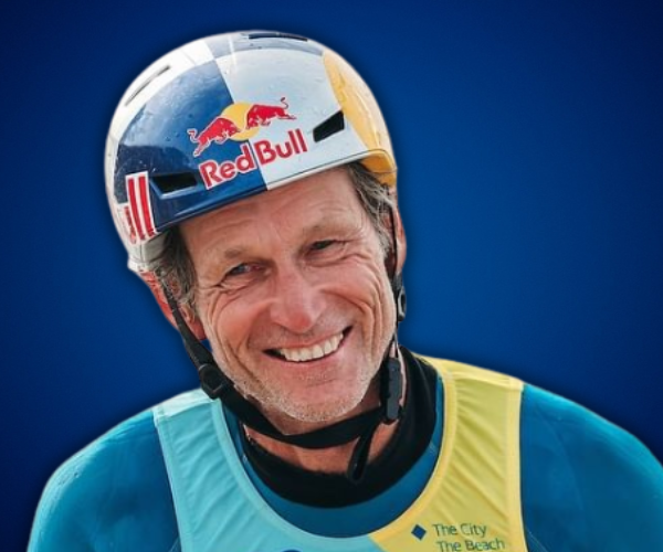 Héctor Bolio en acción