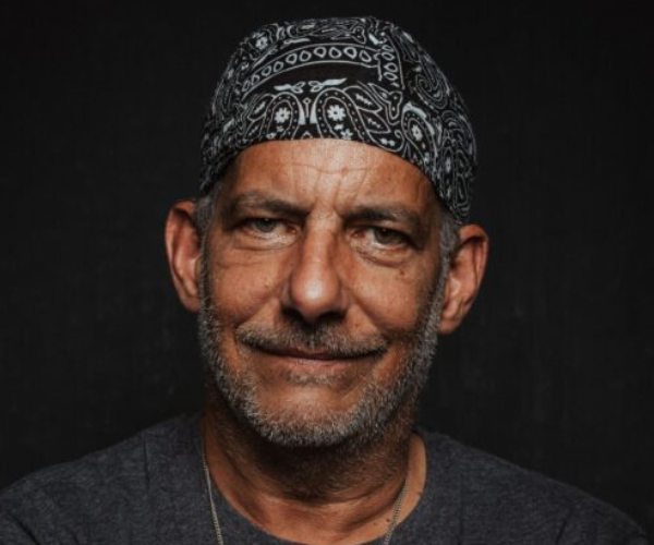 Sergio Bambarén — Conferencista de Motivación