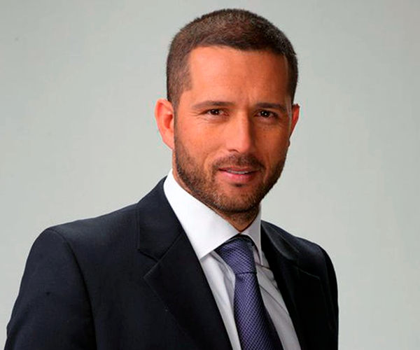 Rodrigo Goldberg — Conferencista de Trabajo en Equipo