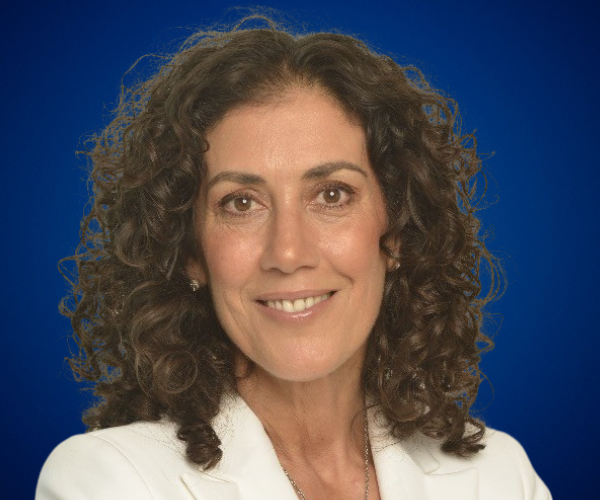 Paula Dinaro — Conferencista de Comunicación Efectiva