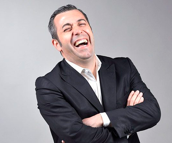 Sr. Corrales — Conferencista de Liderazgo