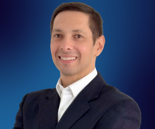 Oscar Londoño — Conferencista de Actualidad Económica