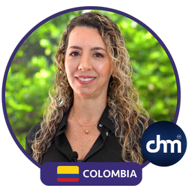 Carolina Giraldo – Conferencista de Colombia en liderazgo consciente y desarrollo humano