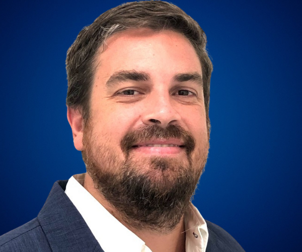 Lucas Palazzo, conferencista experto en estrategia, ventas y transformación organizacional.