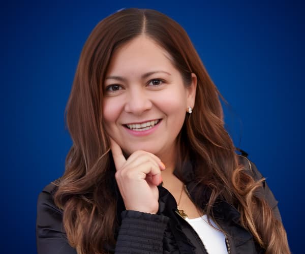 Ximena Troncoso, conferencista experta en motivación, liderazgo y desarrollo de talento.